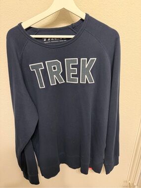 TREK Men's Crewneck Sweatshirt in Navy